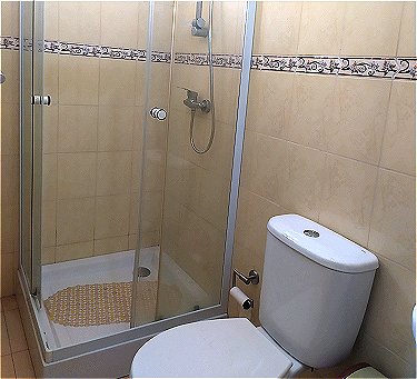 Ba&ntilde;o habitacion 1