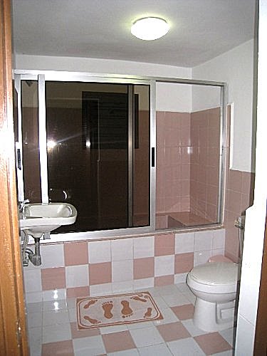 Ba&ntilde;o habitacion 1