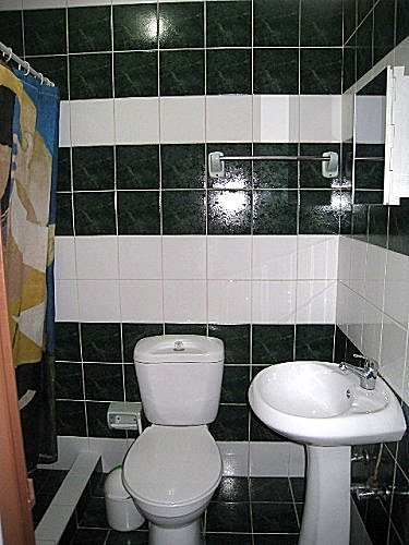 Ba&ntilde;o habitacion 2