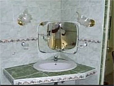 Un ba&ntilde;o