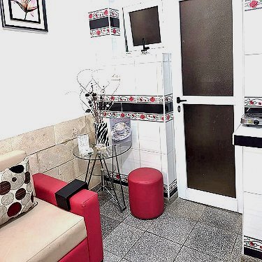 Sala de estar - comedor con sofa cama