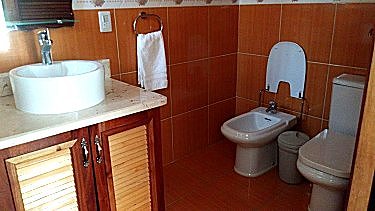 Ba&ntilde;o habitacion 2