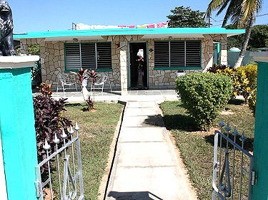 Entrada al hostal