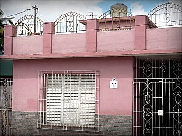 Exterior de la casa de Do&ntilde;a Carmen