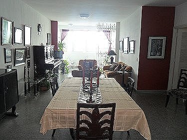 Sala de estar, zona comedor 