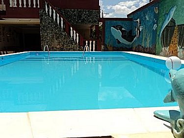 Otra vista de la alberca