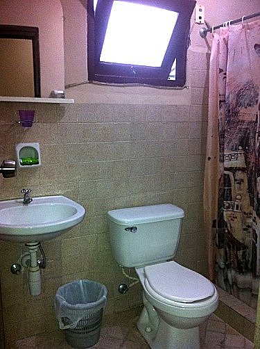Ba&ntilde;o