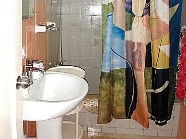El otro ba&ntilde;o