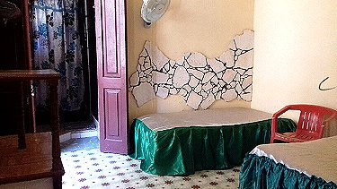 Habitacion del apartamento (desde otro angulo)